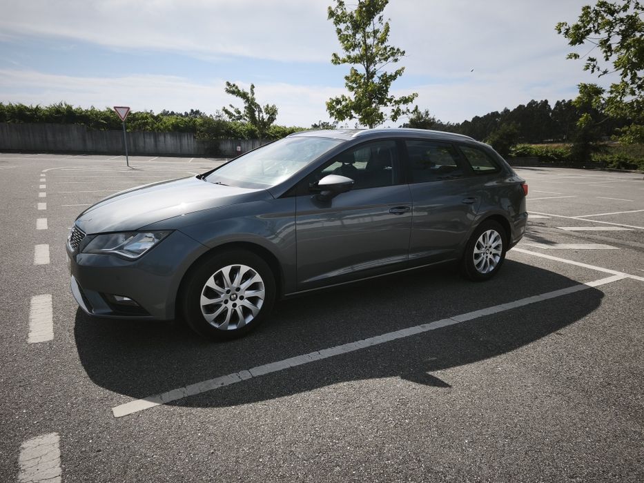 SEAT Leon ST — fotografia 5