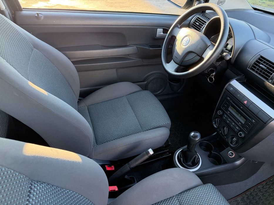 VW Fox 1,4 benzyna * klima * 143 tys. km * zarejestrowany *