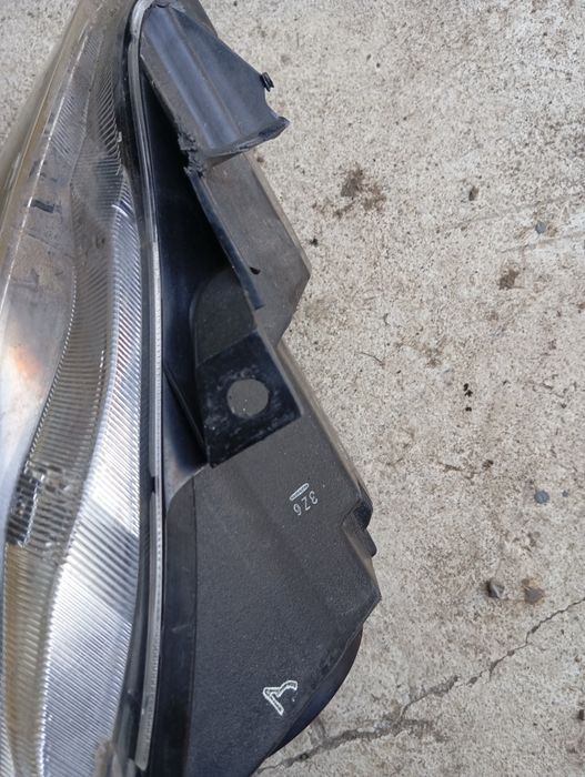 Фара мазда 3 америка сша