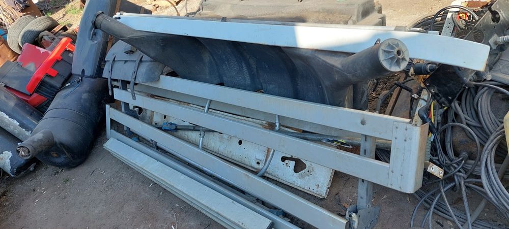 Велоотбойник на полуприцеп,прицеп