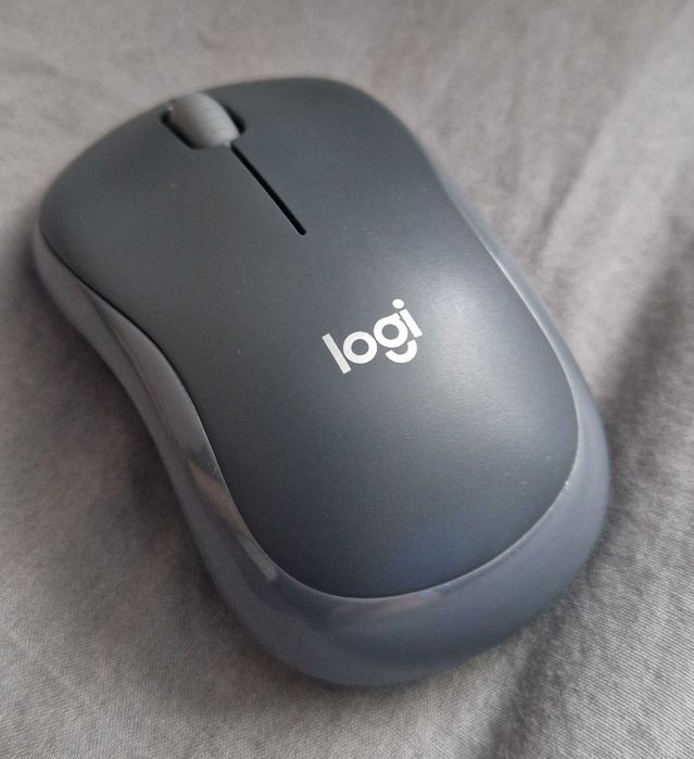 Logitech M185 Mysz bezprzewodowa