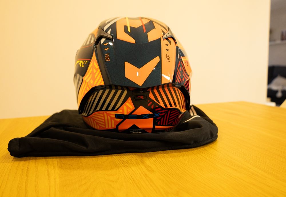 Capacete NEXX xr3r