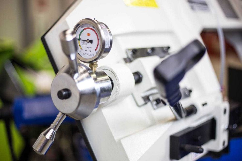 Przecinarka do metalu piła taśmowa MCB350 HD 350mm PROMO