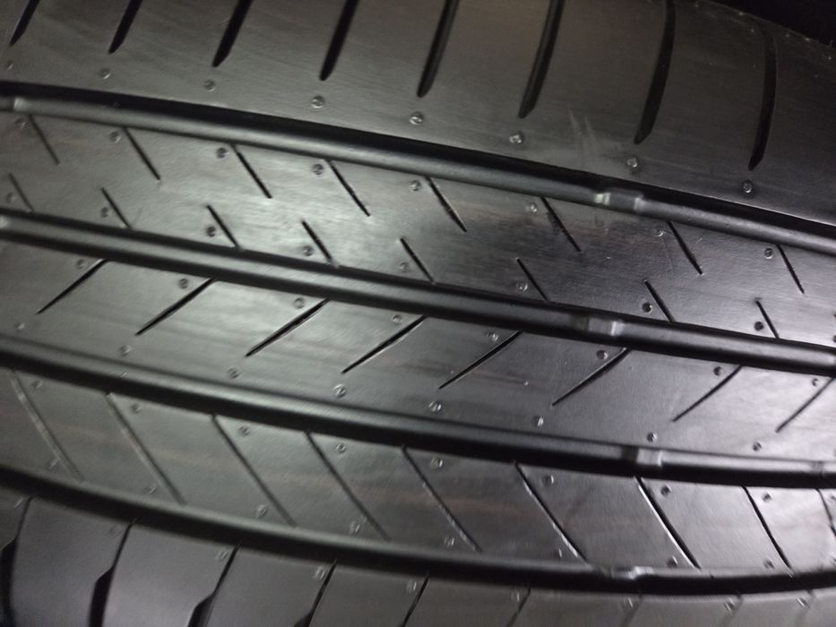 opony nowe 235/55R19 Bridgestone Alenza  001 DEMO