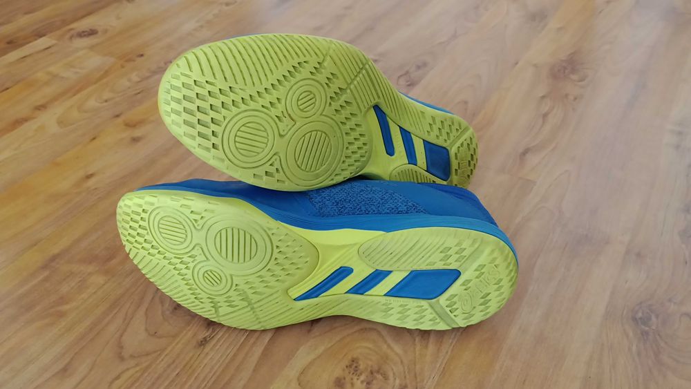Buty Asics Netburner Ballistic FF + GRATIS. Buty halowe, siatkówka, piłka ręczna, badminton, squash