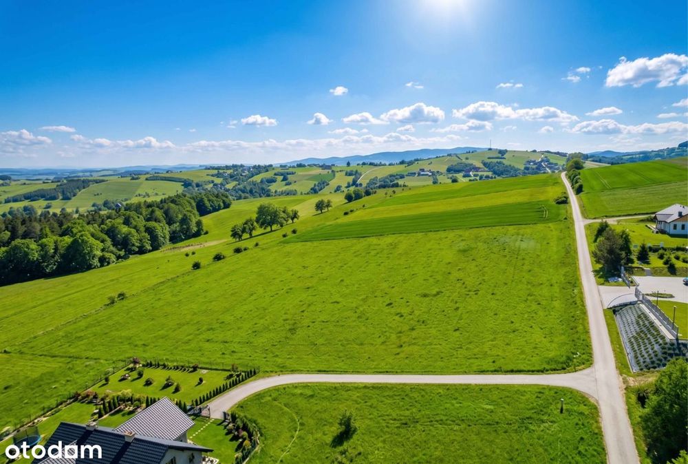 Działka budowlana z panoramicznym widokiem na Beskid