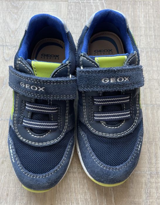 Sapatilhas Geox - tamanho 25