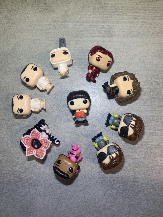 Kinder Joy Stranger Things фігурки, Дивні дива