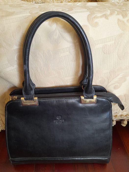 Mala em pele. Marca Firenze