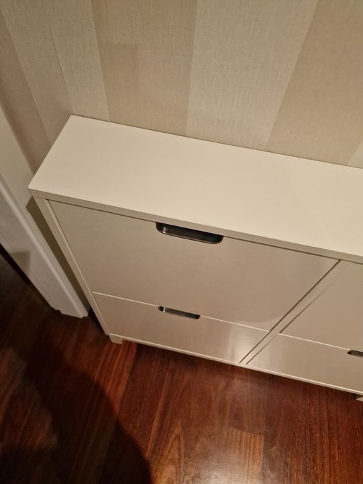 Sapateira com 4 compartimentos