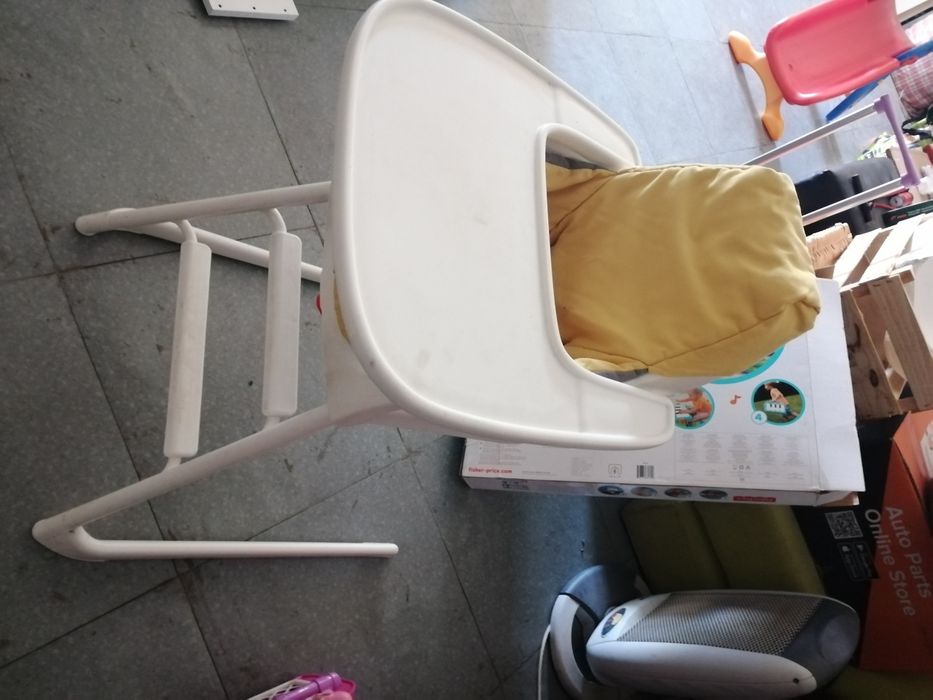 Cadeira de refeição bebé
