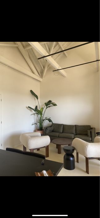 Sofa em pele como novo