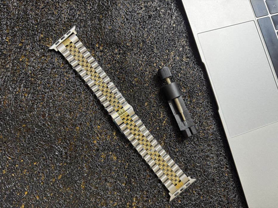 Браслет ремінець для Apple Watch 42 44 46 mm