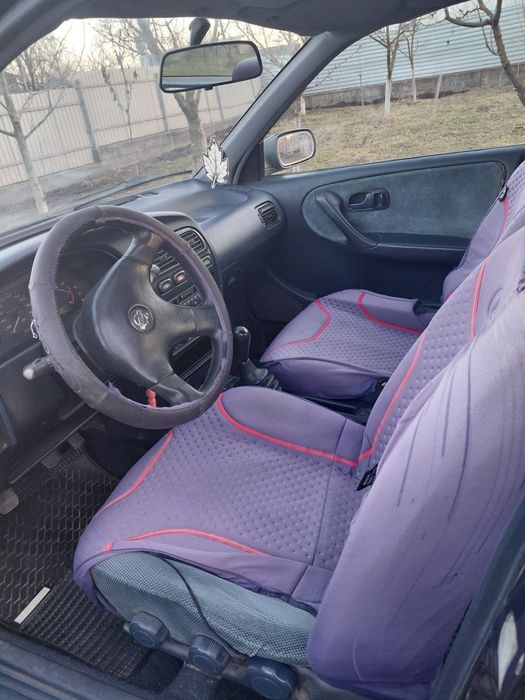 Продам Nissan Primera 1991