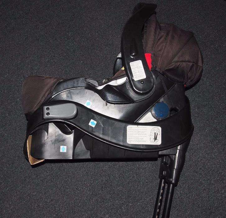 Ovo ou Cadeira auto Graco (grupo 0 < 13Kg) + base