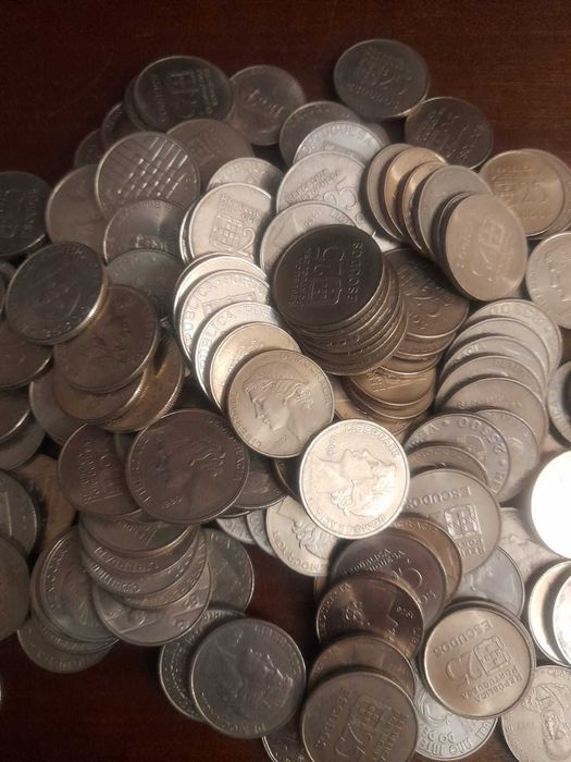Moedas de 25$00 - conjunto de 149 moedas