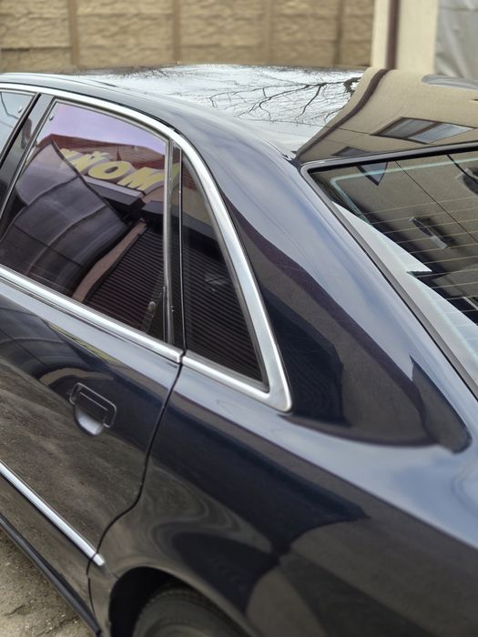 Audi A8 4.2 V8 газ/бенз quattro