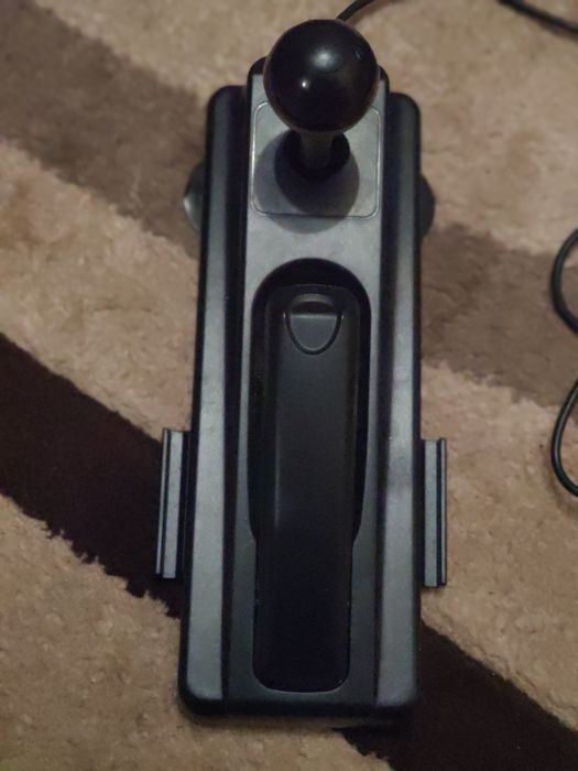 Ігрове кермо Manta