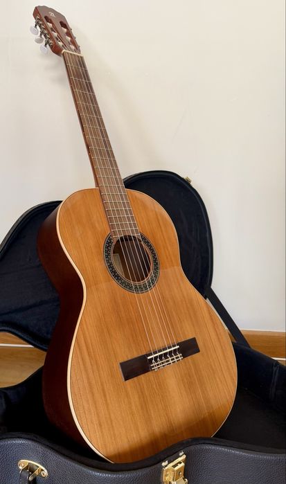Guitarra clássica Alhambra - 1C Hybrid Terra
