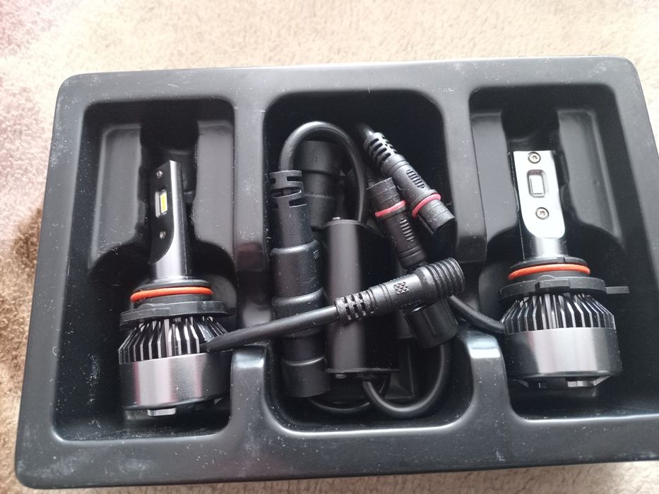 Світлодіодні лампи цоколь 9012