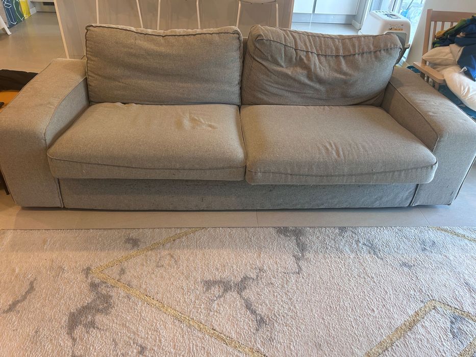 Sofa Kivik Ikea cinza