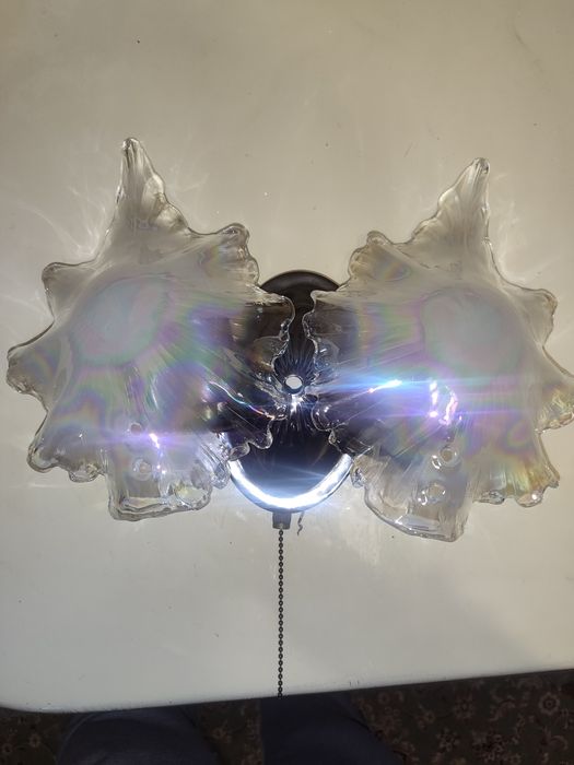 Настінний світильник (бра)