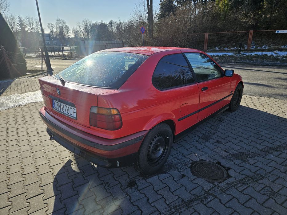 Sprzedam BMW E36 Compact 1.6