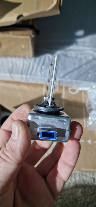 Vendo conjunto Lampadas D8s novas