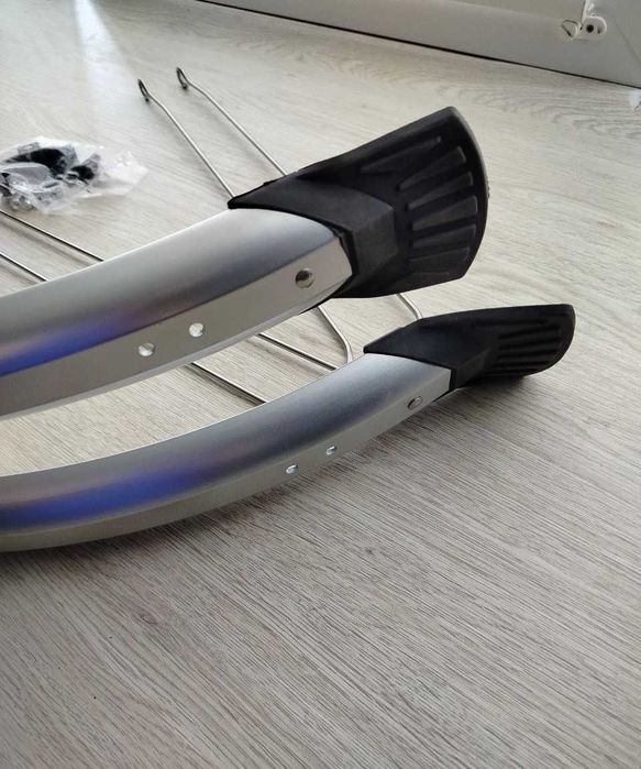 Крила велосипедні 26"