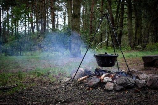 kociołek wiszący węgierski emaliowany 8l pokrywka