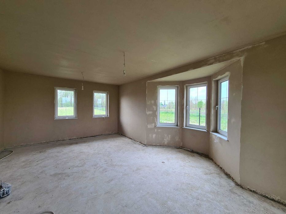 Usługi Tynkarskie: Tynki gipsowe, cementowo-wapienne, zewnętrzne