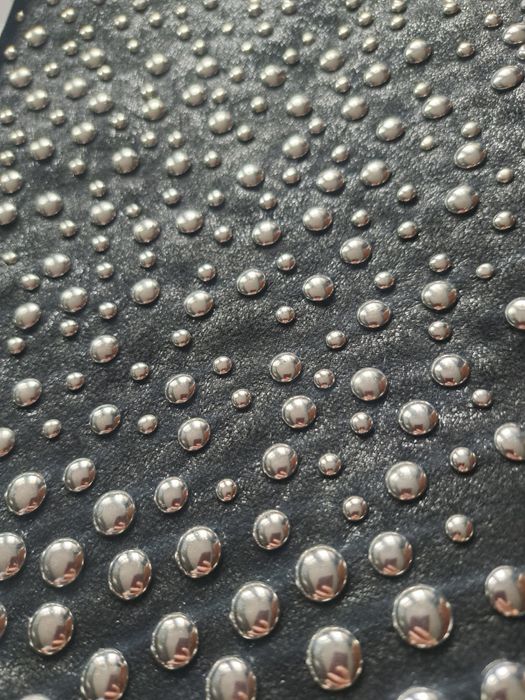 Czarna torebka shopper z ćwiekami Zara