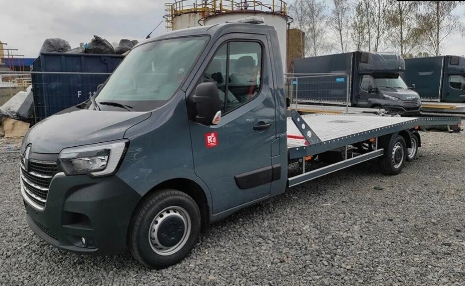 Auto Laweta Pomoc drogowa holowanie pojazdów