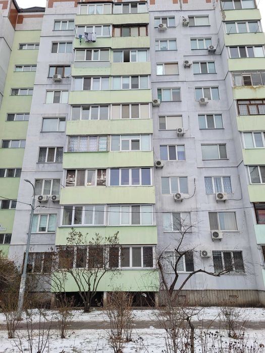 Продається однокімнатна квартира на Митниці