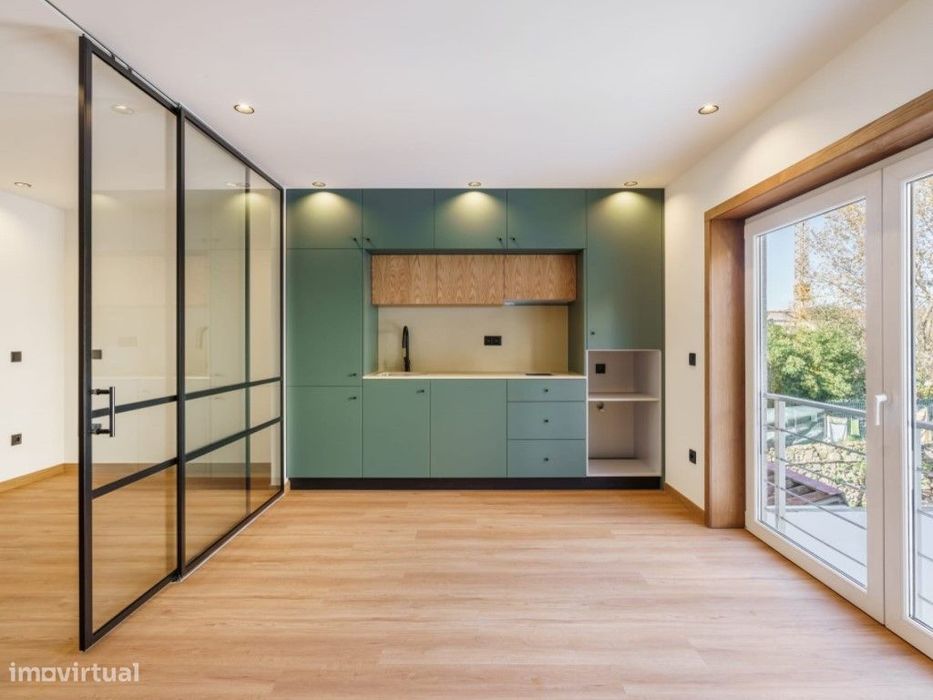 Estúdio T0 junto ao Centro Histórico, totalmente renovado em 2025