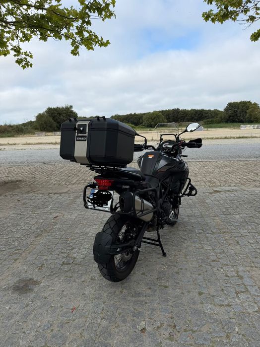 Benelli TRk 502x