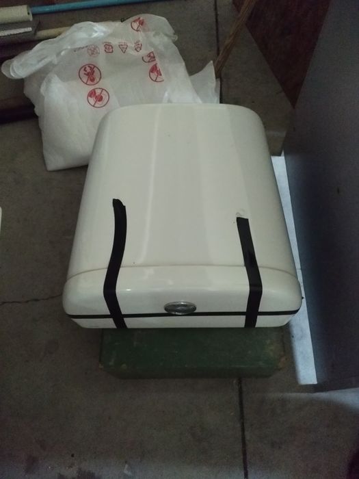 Loiças e artigos de casa de banho
