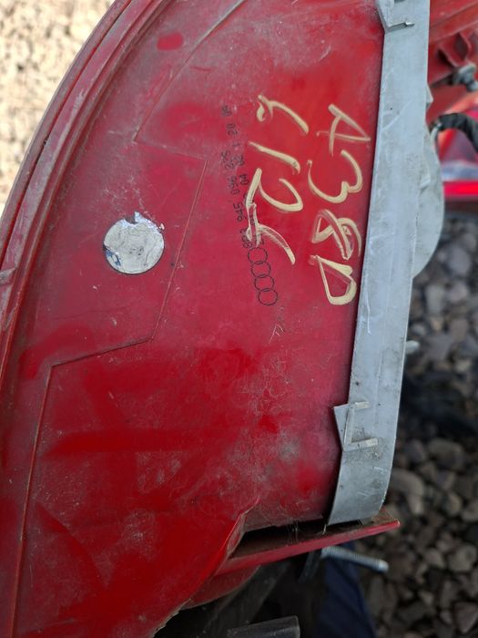 Audi a3 8p 3 drzwi lampy tył lift kompletne  komplet oryginał