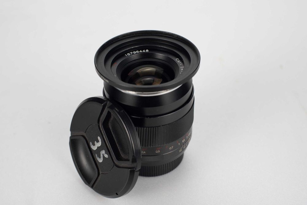 Zeiss ZE 35mm 2.0 Distagon T* mocowanie Canon EF