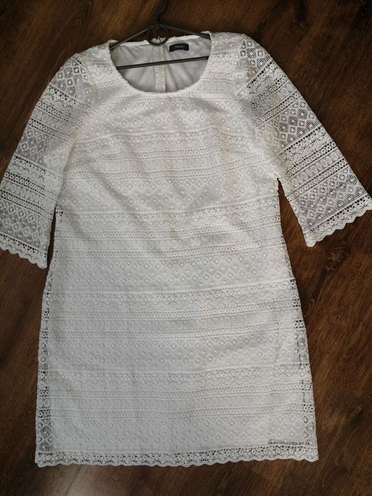 Продам жіночу сукню