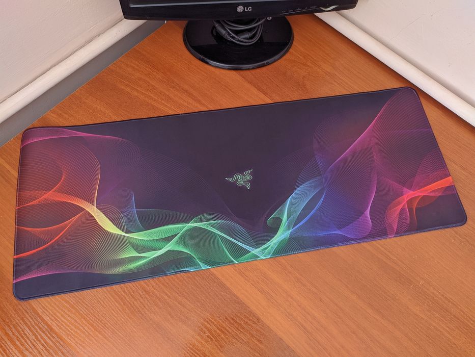 Коврик для клавіатури і мишки 780×300 Razer Хвилі, Килимок