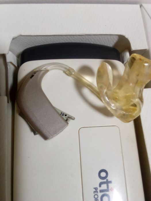 Продам новий слуховой апарат Oticon.Отдам на 50%дешевле риночной цени.