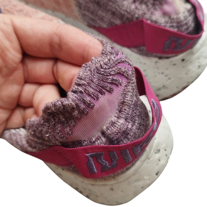 Женские кроссовки nike space hippie cactus flower gravity purple