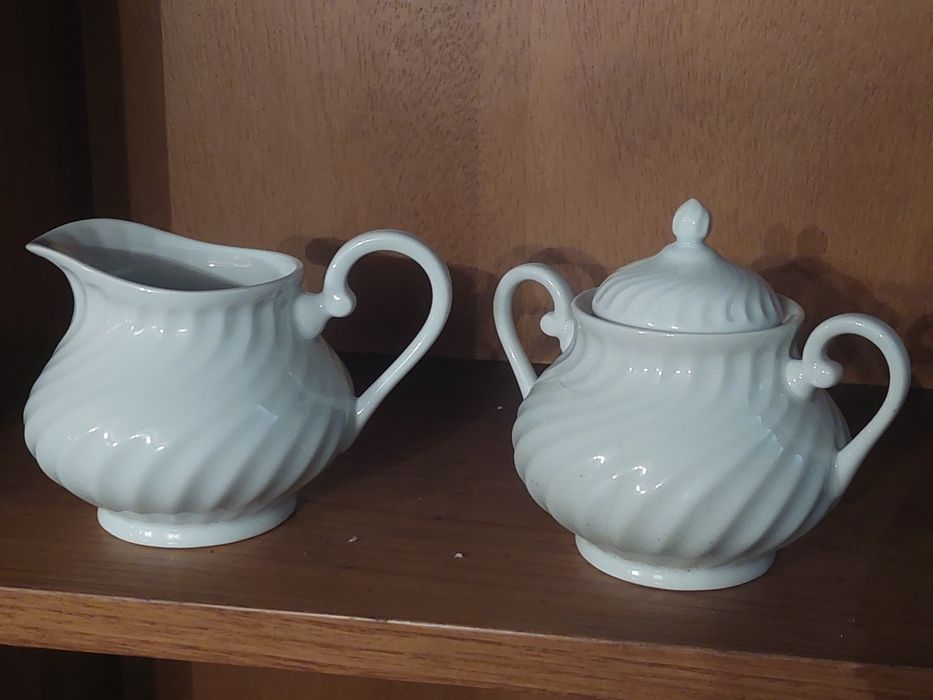 Vista Alegre - Serviço Sagres -  bules, leiteiras, açucareiros