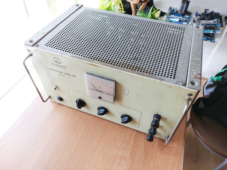 Zasilacz stabilizowany mesit YE-2T/R02 zabytek