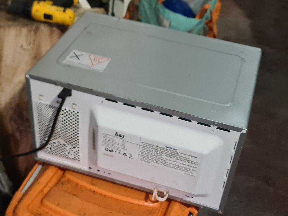 Microondas TEKA MW 20 BFS