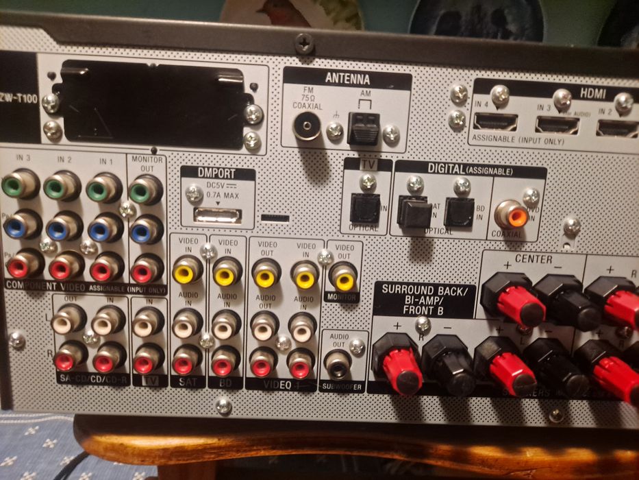 Amplituner kina domowego SONY, STR-DH 800