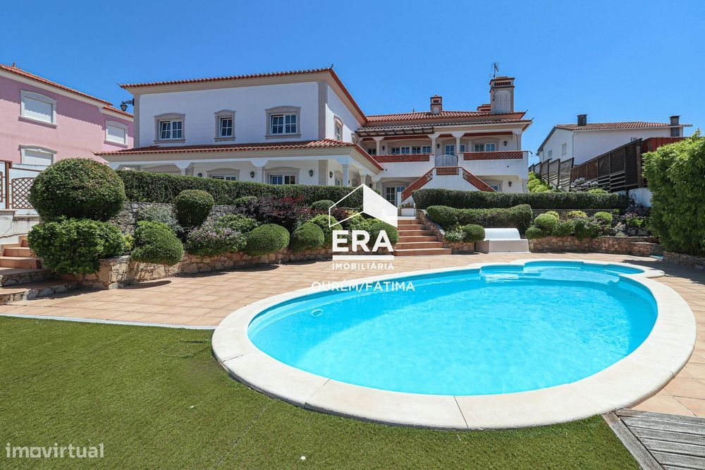 Moradia T6, Carregueiros , Tomar