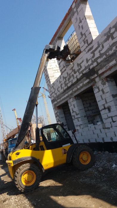 Доставка сипких матеріал та вивіз сміття от 1 до 30 тонн