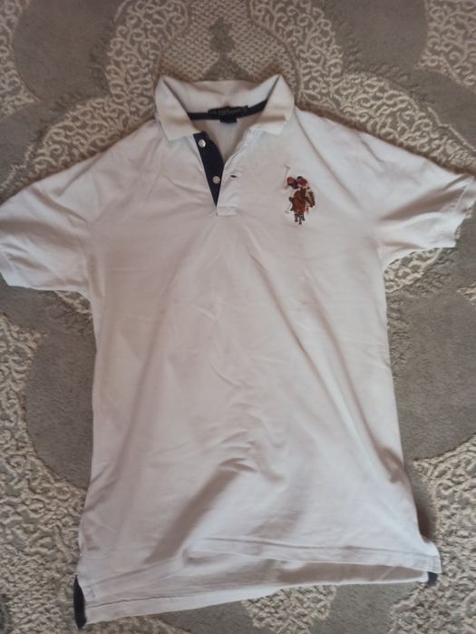 Розпродаж Поло Юспа